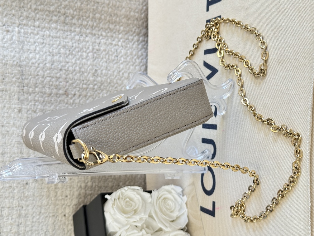 100 Original Louis Vuitton Pochette Felicie Empreinte bicolor Dune
